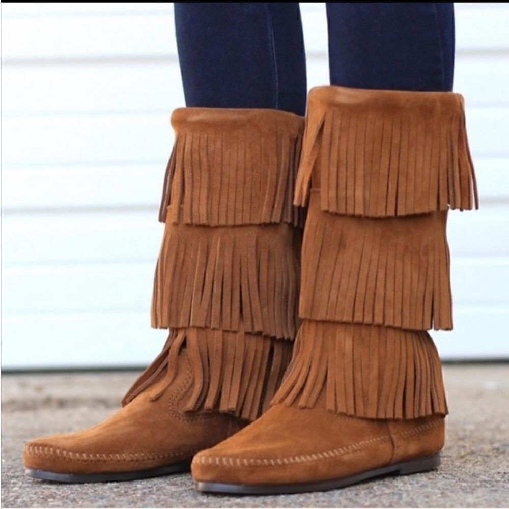 Minnetonka 1638 Calf Hi 3-Layer Fringe Brown Boots size 6